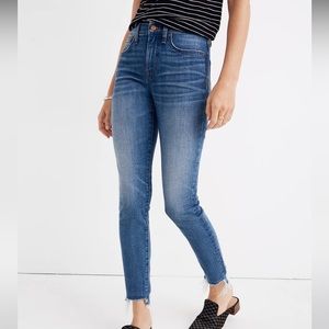 Madewell 9” High-Rise Skinny Crop Jeans: Destructed Hem Edition, Sz: 30, EUC